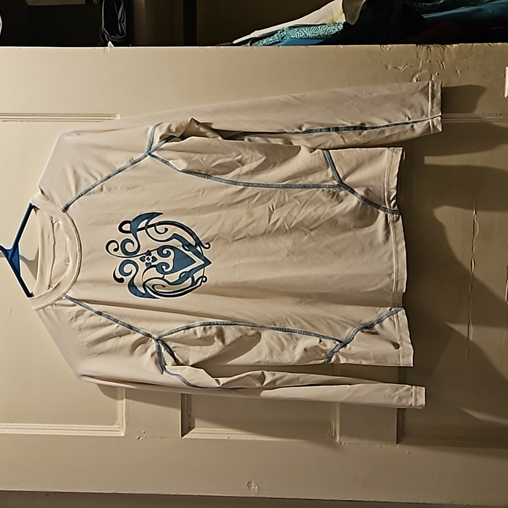 Long sleeve Athleta top